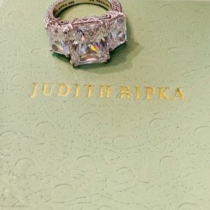 Judith Ripka Ring